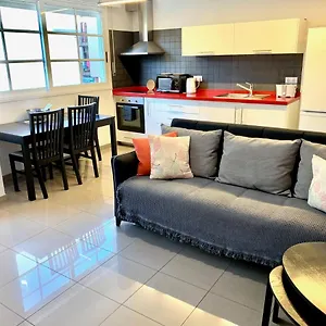https://casa-brego-central-apartment-with-a-c-and-wifi.in-canary-islands.com